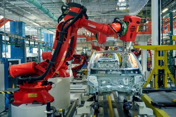 stellantis si a vandut pachetul majoritar de la producatorul de roboti industriali comau cu activitati si in romania 67742973564b4