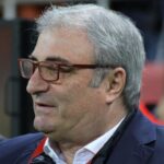 stoichita a ales el este cel mai bun fotbalist roman din toate timpurile hagi dobrin si balaci sunt sub el 675ee91c244a6