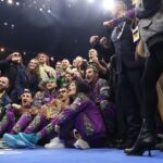 Surpriză! Cine i-a luat microfonul lui Usyk după victoria în fața lui Fury. Ucraineanul a ripostat imediat. 2 surpriza cine i a luat microfonul lui usyk dupa victoria cu fury ucraineanul a ripostat imediat 6767d63e68d2a