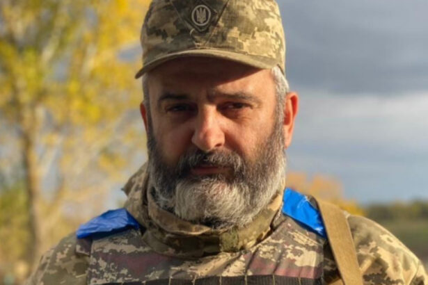 te pui jos si te rogi pana cade obuzul povestea romanului care a luptat in prima linie a frontului din ucraina mai bine de un an 676162f4c3ef8