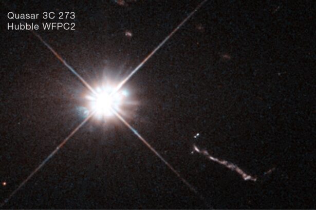 telescopul hubble a realizat cea mai apropiata imagine cu un quasar de pana acum 67595e8ba52d2