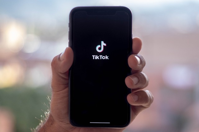 tiktok un fenomen global sub lupa occidentului si in umbra beijingului 67652351589a2