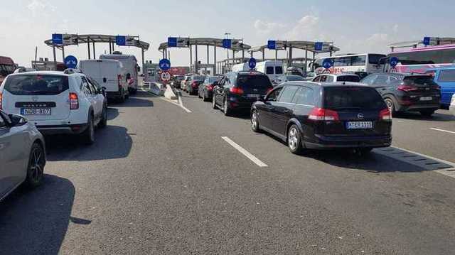 timpii de stationare in frontiere se vor reduce cu aproximativ 30 de minute pentru fiecare tren dupa aderarea la schengen spune sorin grindeanu 675ab72512cce