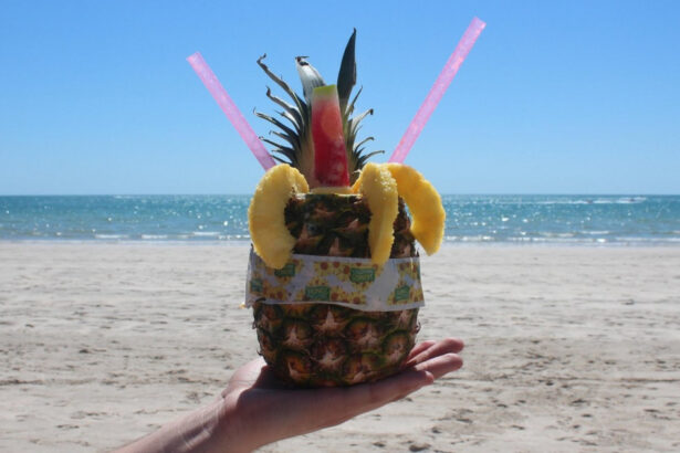 turisti otraviti cu pina colada intr un resort de lux din fiji este un sentiment terifiant de deja vu 676afc85e5f48