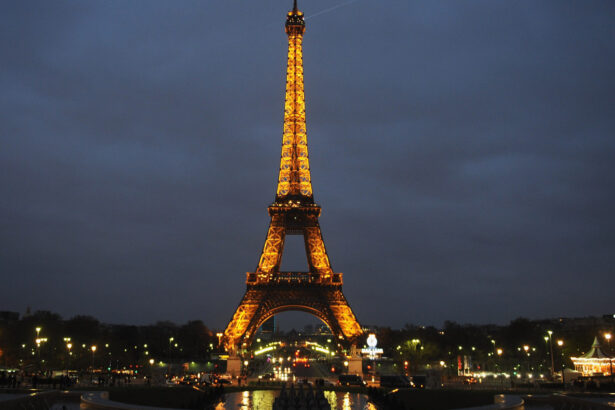 turnul eiffel a fost inchis temporar din cauza unui scurtcircuit cand vor putea fi reluate vizitele 676adbd52214d