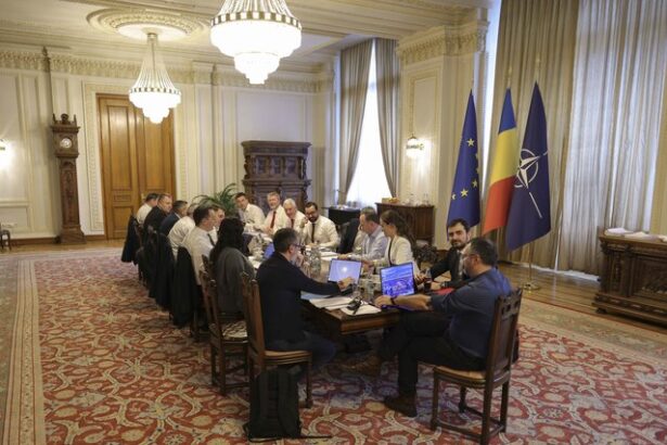 ultima ora foto patru formatiuni politice dar fara usr anunta principiile programului de guvernare lista masurilor 6761bb10ac05d