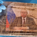 un barbat a fost prins cu pachete cu droguri de 11 milioane de dolari care aveau pe ele fotografia lui vladimir putin 675026a4e52b5