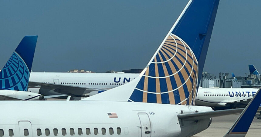 Un cadavru a fost descoperit în zona roţii unui avion United Airlines, după aterizarea în Hawaii. 1 un cadavru a fost descoperit in zona rotii unui avion united airlines dupa aterizarea in hawaii 676c903f69238