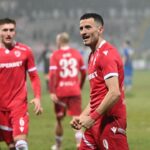 un fost campion al romaniei cu dinamo dupa ce cainii au ajuns pe primul loc asta ma ingrijoreaza 6754ae5183ce4