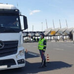 Un șofer român de TIR a fost prins în Italia cu marfă furată în valoare de 1 milion de euro. 3 un sofer roman de tir a fost prins in italia cu marfa furata in valoare de 1 milion de euro 67711b8ae060e