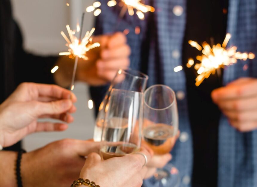 Unde să petreci noaptea de Revelion în Constanța: Oferte la cele mai populare localuri 1 unde sa petreci noaptea dintre ani in constanta oferte de revelion la cele mai populare localuri 676e41b1c64e4