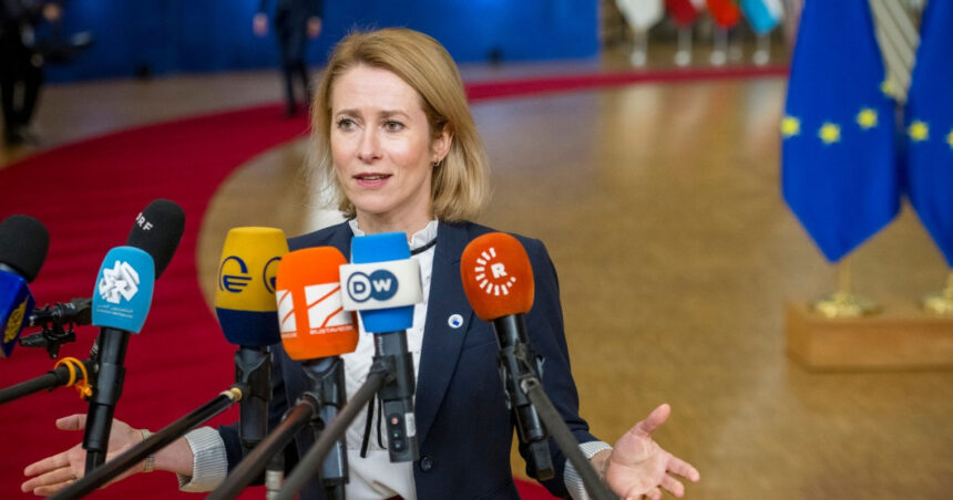 Uniunea Europeană a solicitat o anchetă "rapidă şi independentă" în cazul prăbuşirii avionului Azerbaijan Airlines 1 uniunea europeana a cerut o ancheta rapida si independenta in cazul prabusirii avionului azerbaijan airlines 677017e3d0203