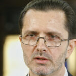 vasile banescu a reflecta la nasterea lui hristos nu e chiar totuna cu a vana reduceri vine craciunul nu apocalipsa 6769281a846d4
