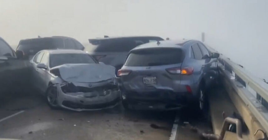video 6 accidente s au produs pe un pod din apropiere de new orleans din cauza cetii 33 de oameni au fost raniti 6762715526ed8