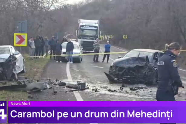 video carambol cu trei masini in mehedinti mai multe victime au fost duse la spital 676006d477c7e