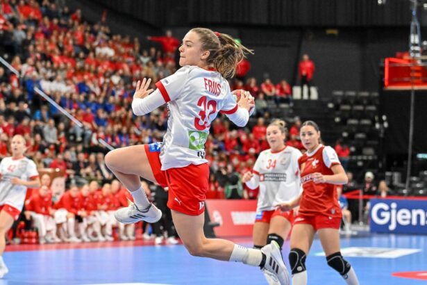 video cate handbaliste din liga florilor au castigat medalii dupa finalele ehf euro 2024 si cate au fost votate in echipa turneului 67601e5f61916