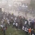 video ce se intampla in dictatura sprijinita de rusia peste 100 de morti la un meci de fotbal dupa o decizie a arbitrului 674d51f4ac7ac