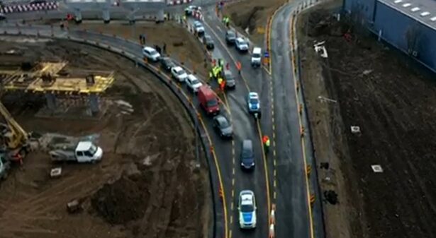 video constructorii chinezi au deschis un lot din prima si singura autostrada construita de ei in romania 67518a961fe33