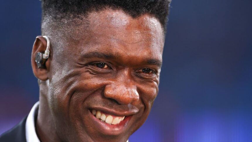 Laurențiu Lică, românul care l-a înfruntat pe Clarence Seedorf la vârsta de 16 ani. "Un geniu! Cum arăta?" 1 video exclusiv laurentiu lica romanul care l a infuntat pe clarence seedorf pe cand avea doar 16 ani un geniu cum arata 675acaebc1f7a