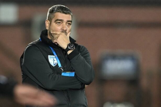 video exclusiv un car de nervi gestul facut de liviu ciobotariu dupa fluierul final al meciului cu fcsb 67560d710e396