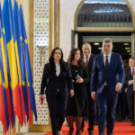 video guvernul ciolacu 2 lovit de trenul protestelor provocate de taierile anuntate inainte de anul nou 677297412fd79