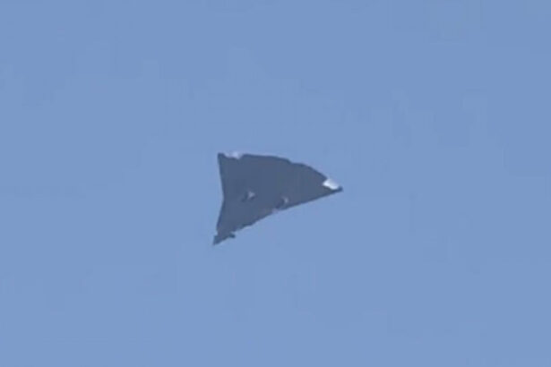video imagini virale cu avioanele futuriste ale chinei pare intentionat ca armata chineza a vrut sa vedem aceasta aeronava 6770105a46b50