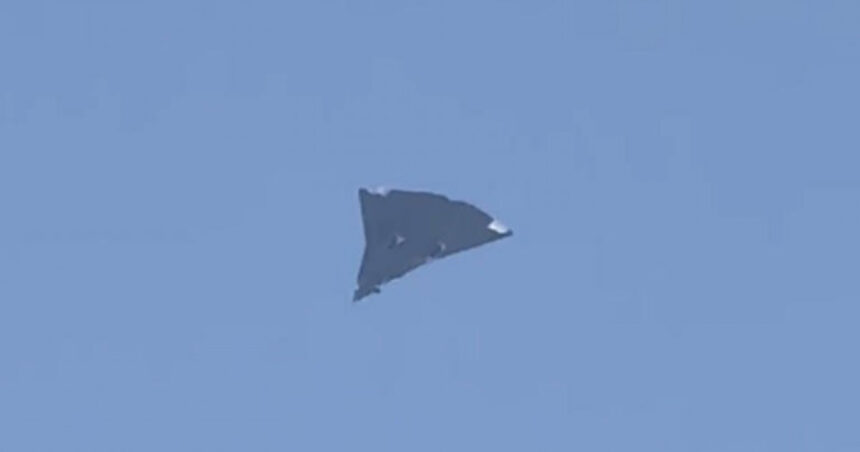 video imagini virale cu avioanele futuriste ale chinei pare intentionat ca armata chineza a vrut sa vedem aceasta aeronava 6770105a46b50