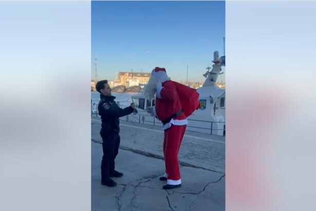 video mos craciun a intrat oficial in romania anuntul facut de garda de coasta 676462adaefc1