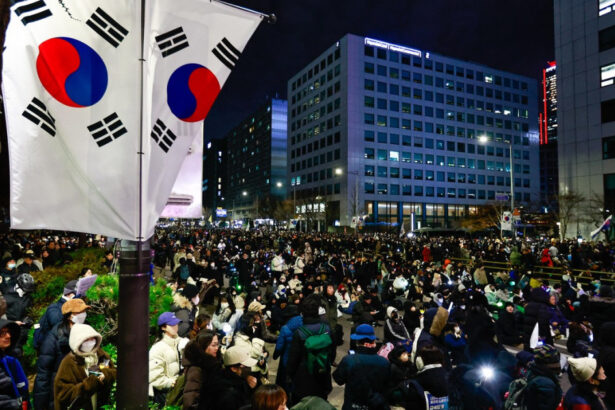 video motiunea de destituire a presedintelui sud coreean a esuat 150 000 de oameni protesteaza in fata parlamentului cerandu i sa plece 67544f46a2f03
