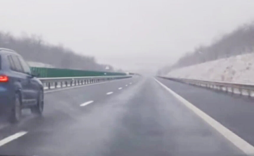 video pe mai multe zone ale autostrazii a2 se circula cu dificultate iata care sunt acestea 6767bc79744be
