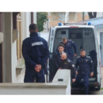 ULTIMĂ ORĂ Vlad Pascu a ajuns la Judecătoria Mangalia: Procesul a fost amânat. Judecătorul avertizează că părțile care lipsesc la următoarea înfățișare vor fi amendate. 3 video ultima ora vlad pascu a ajuns la judecatoria mangalia procesul a fost amanat partile care lipsesc la urmatoarea infatisare vor fi amendate spune judecatorul 6752b54ad1381