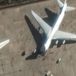 videofoto noi imagini din satelit rusia foloseste cele mai mari avioane din lume pentru a si retrage tehnica militara din siria 675d3267ea38a