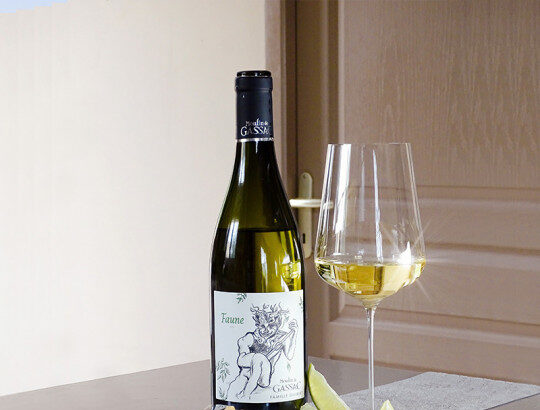 vinul zilei un cupaj alb intens de chardonnay si viognier cotat cu 91 puncte james suckling un vin gastronomic savuros alaturi de peste la cuptor branzeturi sau preparate din carne de pasare 6757eb205e297
