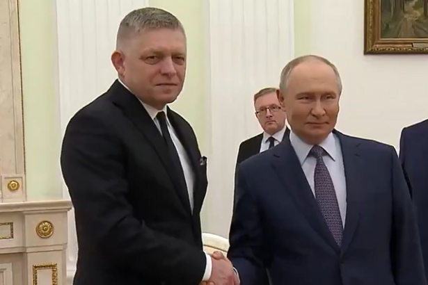 vizita surpriza a premierului slovaciei la moscova fico a fost primit de putin 6769029cc6f1a