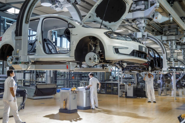 volkswagen ar putea sa nu mai inchida marile fabrici din germania la bruxelles audi opreste productia la 28 februarie 675b308e61b97