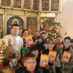 voluntarii asociatiei suflete deschise au ajuns cu daruri la familii nevoiase din judetul constanta dar si la batranii de la centrul de ingrijiri si asistenta poarta alba 6754186d3aee9