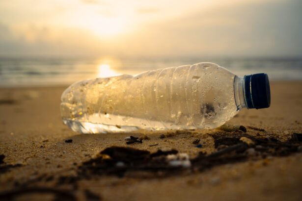 zeci de tari cer un obiectiv global de reducere a productiei de plastic 675aa3bcb04a1
