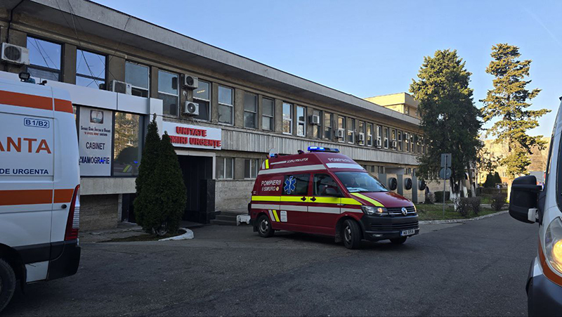 accident cu motocicleta la intrare in eforie sud intervin echipajele smurd si ambulanta 679b5b0785302