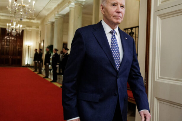 administratia biden vrea sa trimita israelului un transport de arme in valoare de 8 miliarde de dolari inainte de investirea lui trump 677998ae82185