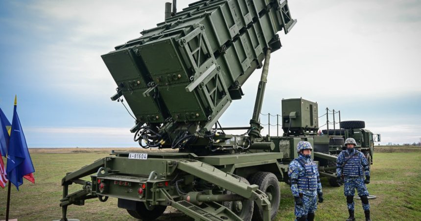 Angel Tîlvăr: În februarie va fi semnat contractul pentru sistemul Patriot destinat înlocuirii celui cedat Ucrainei 1 angel tilvar in februarie va fi semnat contractul pentru sistemul patriot care il va inlocui pe cel cedat ucrainei 678fbc1a8344c