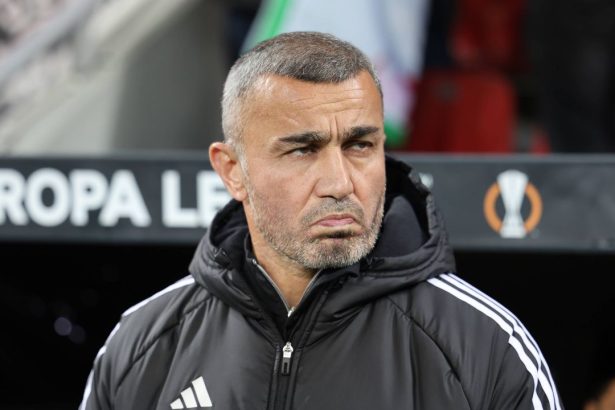 antrenorul lui qarabag i a facut porterul lui fcsb inaintea meciului din uel avem probleme 6790cd64388c0