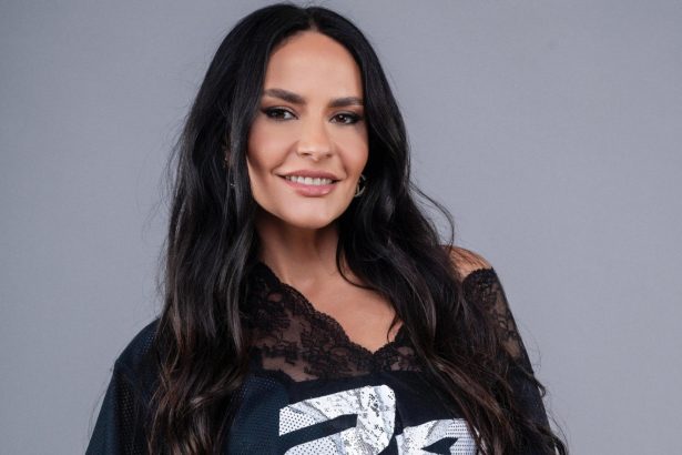 anuntul facut de adelina chivu inainte de difuzarea show ului x factor romania la antena 1 am trecut prin multe feluri de emotii 678e61b7cbfab