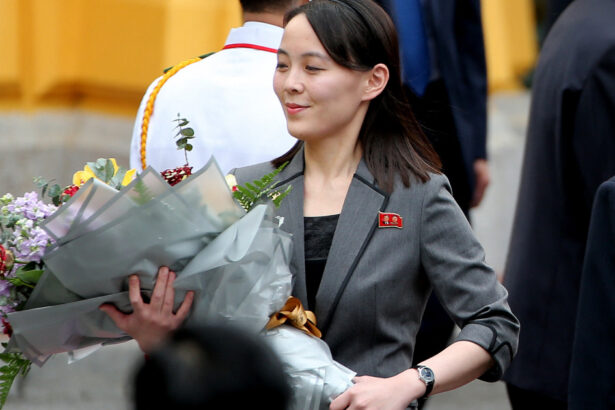 aparitie neobisnuita in public a surorii lui kim jong un imaginile fac parte din propaganda pentru umanizarea liderilor regimului 677b6efdbb38f