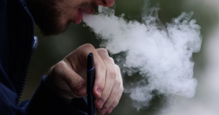 Beatrice Mahler: Țigările electronice pot provoca pneumonie chimică. „Nu există tratament medical pentru dependența de acestea” 1 beatrice mahler tigarile electronice pot provoca pneumonie chimica nu exista tratament medical pentru a trata dependenta de acestea 679768c272a7f