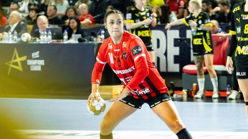 Bianca Bazaliu, 'mașină de goluri' pentru Gloria în meciul cu Ferencvaros din Liga Campionilor, dar Bistrița a fost răpusă 1 bianca bazaliu masina de goluri pentru gloria cu ferencvaros in liga campionilor dar bistrita a fost rapusa 679520b7bc858