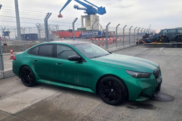 bolid de lux cautat de autoritatile poloneze descoperit in portul constanta autoturismul urma sa ajunga in turcia 6794aae987393