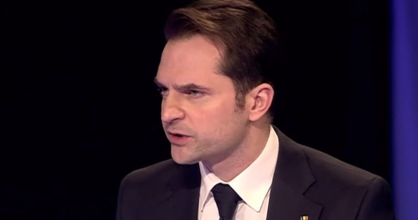 Burduja, privind intenția de achiziție a E-ON Furnizare de către o companie maghiară: Legăturile MVM cu Federația Rusă sunt evidente 1 burduja despre intentia de cumparare a e on furnizare de catre o companie maghiara legaturile mvm cu federatia rusa sunt evidente 679660f89ce5a
