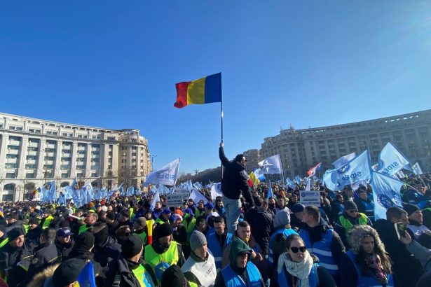cartel alfa guvernul va plati suplimentar munca din zilele de sambata si duminica pentru angajatii din ordine publica 678cec1a89ce9