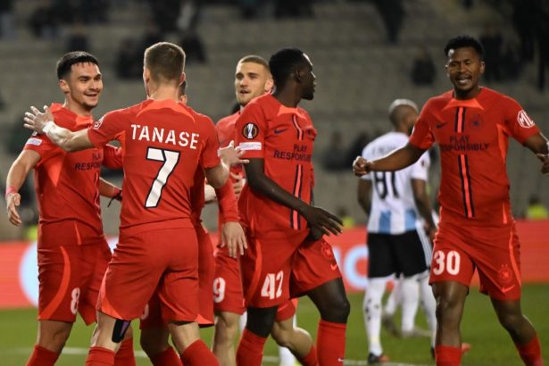 cel mai bun de pe teren la qarabag fcsb un adevarat capitan i a tinut locul lui olaru 6792a0e05e2e2