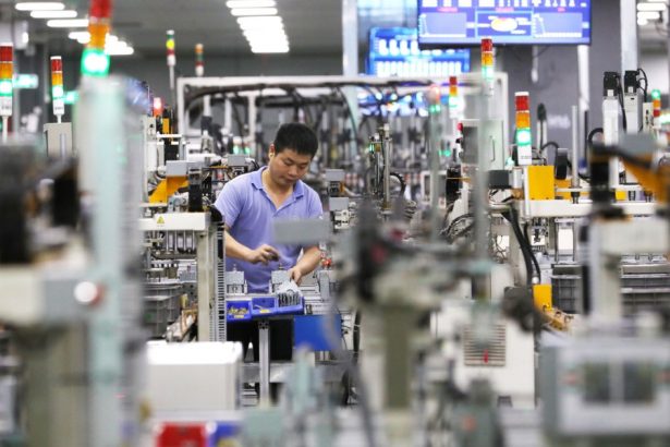 china pariaza pe cuptoarele cu microunde si aparatele de gatit orez pentru a relansa consumul si a creste economia 678d29fb3acef